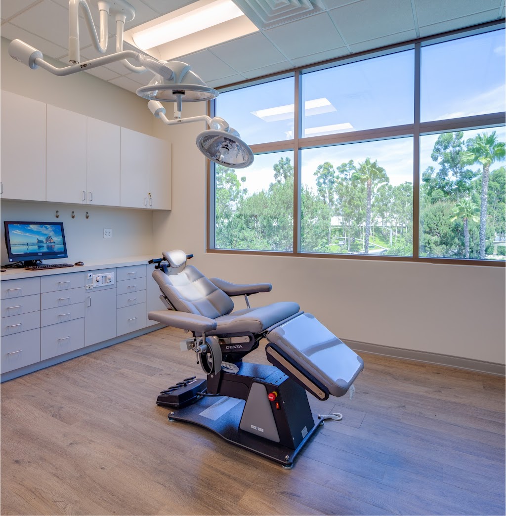 Lake Forest Oral Surgery | 26700 Towne Centre Dr # 280, Foothill Ranch, CA 92610 | Phone: (949) 203-3177