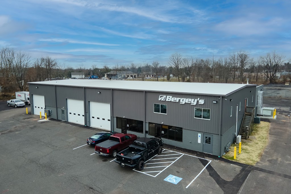 Bergeys Commercial Fleet Services | 3190 Trewigtown Rd, Colmar, PA 18915, USA | Phone: (215) 822-4180