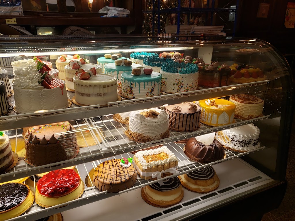 Contis Pastry Shoppe | 786 Morris Park Ave, Bronx, NY 10462, USA | Phone: (718) 239-9339