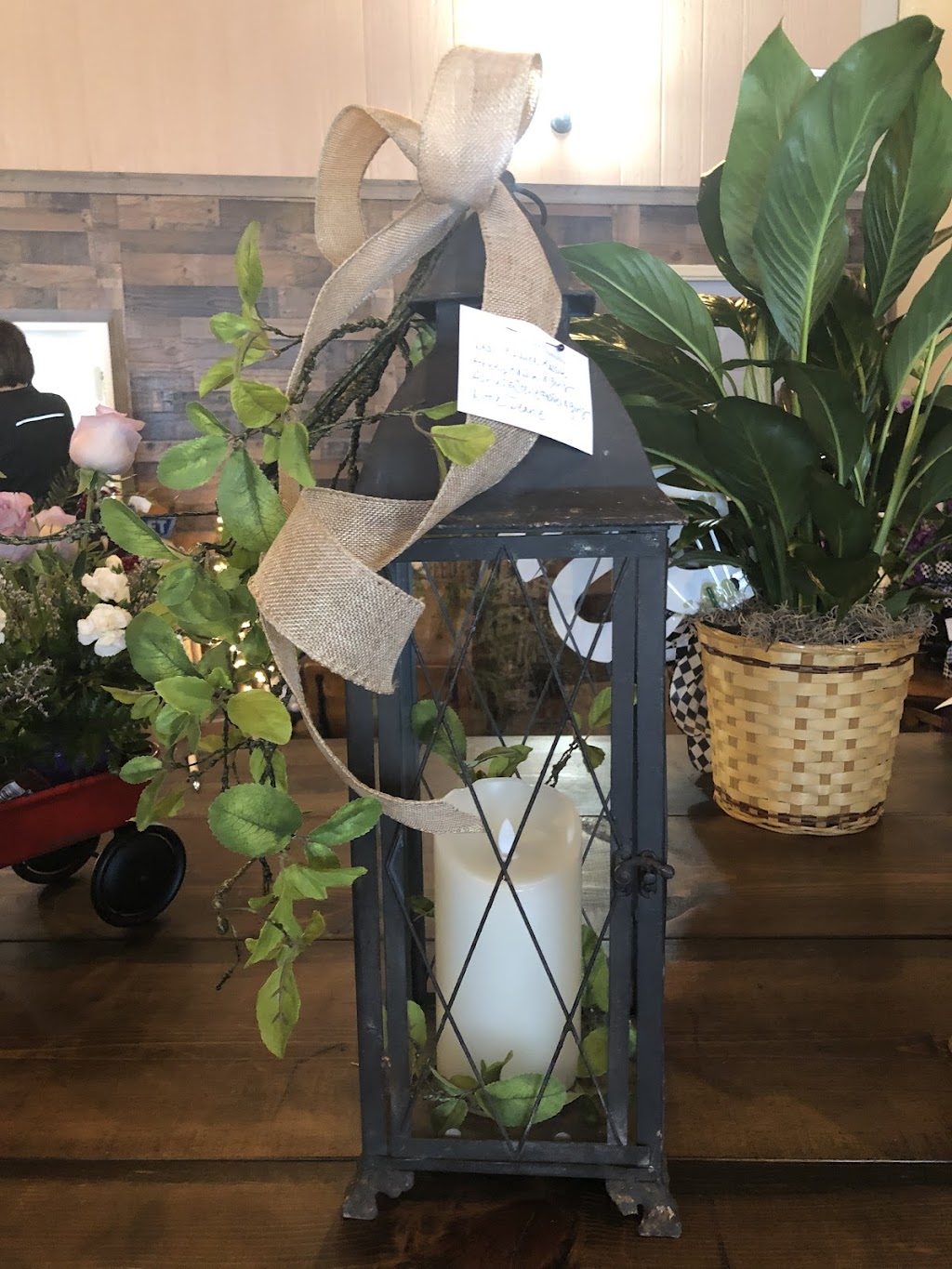 The Rustic Twig Floral and More | 515 Main St, Milligan, NE 68406, USA | Phone: (402) 759-5426