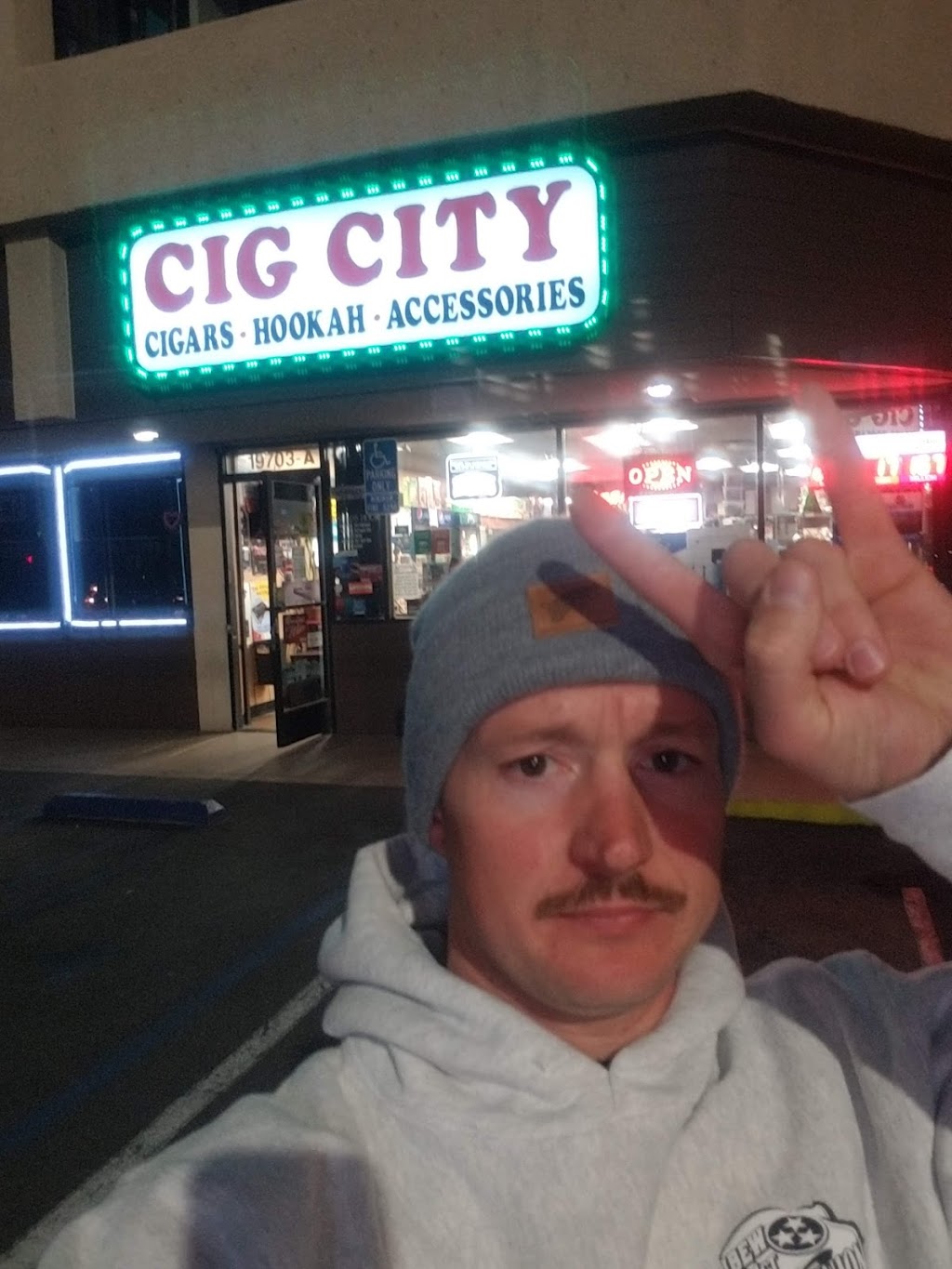 Cig City | 19703 Nordhoff St, Northridge, CA 91324, USA | Phone: (818) 773-0555