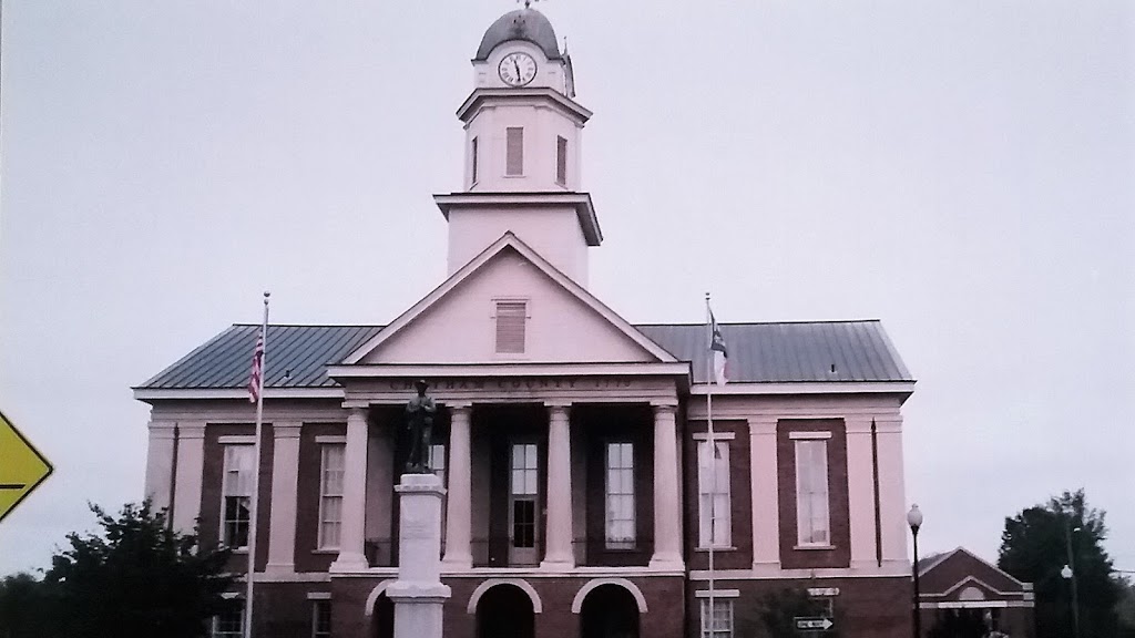 Chatham County Courthouse | 40 E Chatham St, Pittsboro, NC 27312, USA | Phone: (919) 545-3500