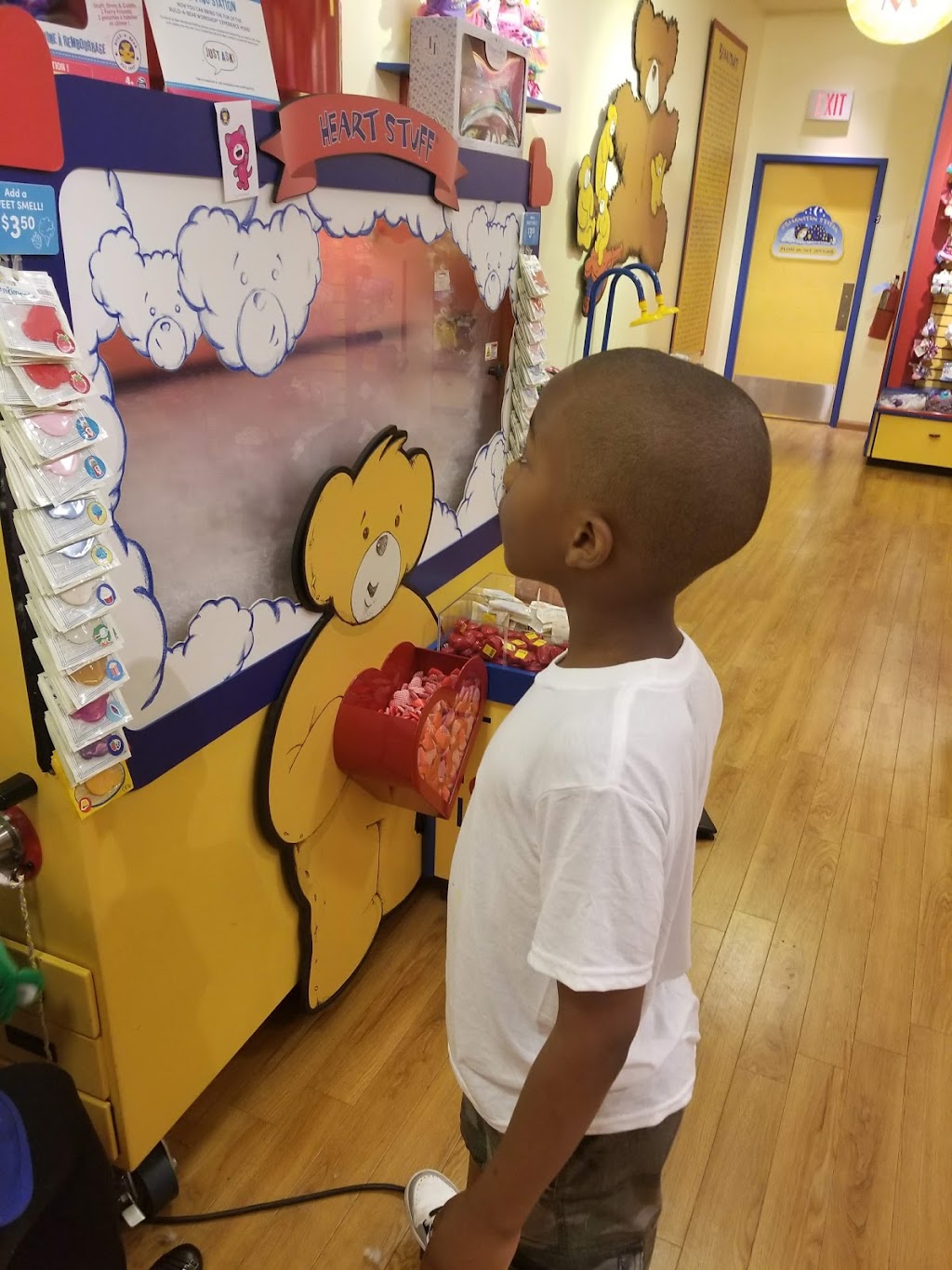 Build-A-Bear Workshop | 3771 Palisades Center Dr, West Nyack, NY 10994, USA | Phone: (845) 353-1895