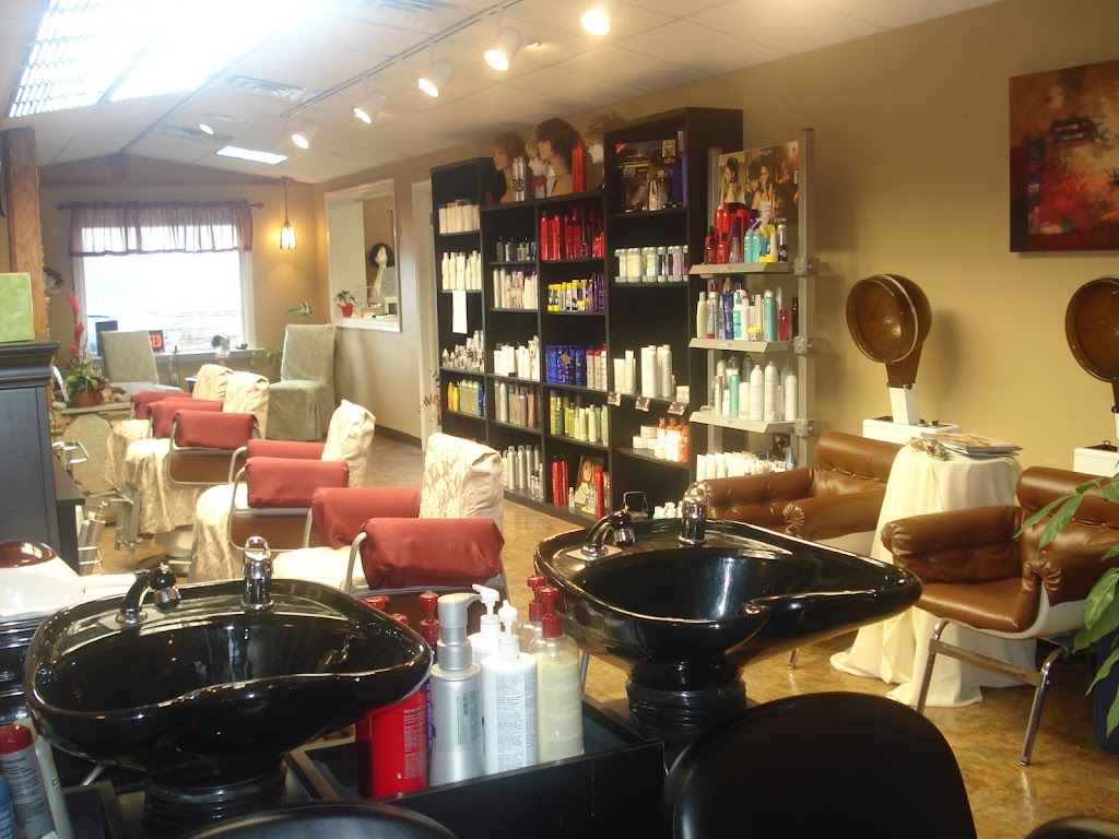 ​Fulton & Susies Full Service Salon | 910 Swinehart Rd, Boyertown, PA 19512, USA | Phone: (610) 367-9686