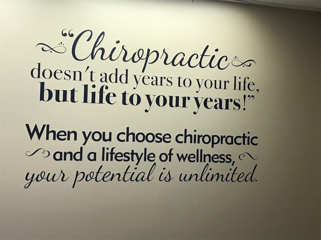 Advanced Chiropractic & Wellness Clinic: Dr Douglas Yost | 3434 Lexington Ave N #300A, Shoreview, MN 55126, USA | Phone: (651) 484-0151