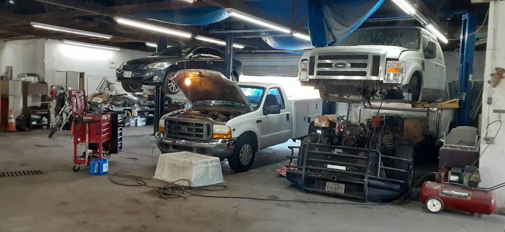 Performance Transmission and Auto Care | 1124 N Blanco St, Lockhart, TX 78644, USA | Phone: (512) 409-4906