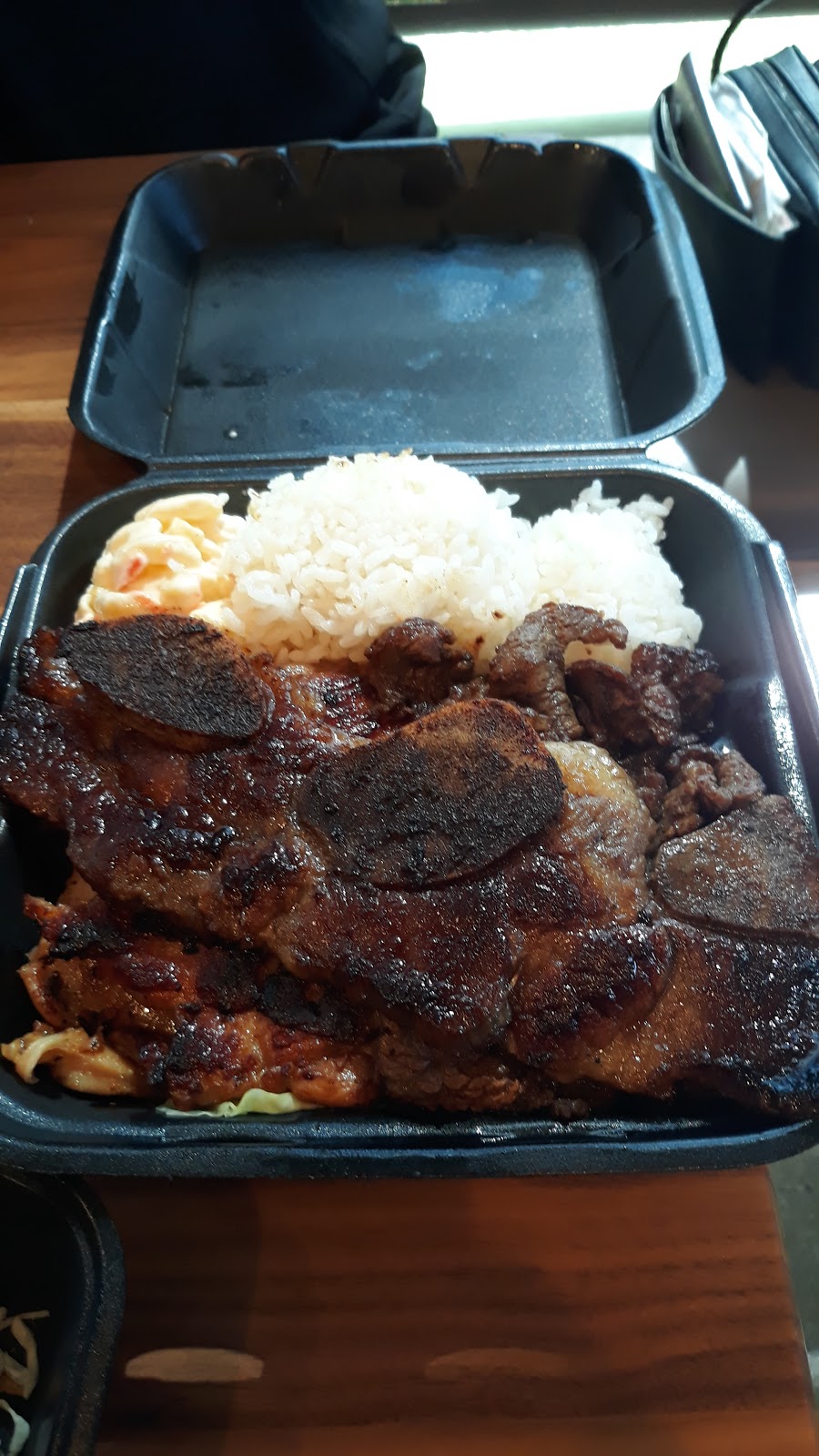 Ono Hawaiian BBQ | 1155 W Renaissance Pkwy Suite # 530, Rialto, CA 92376, USA | Phone: (909) 349-1188