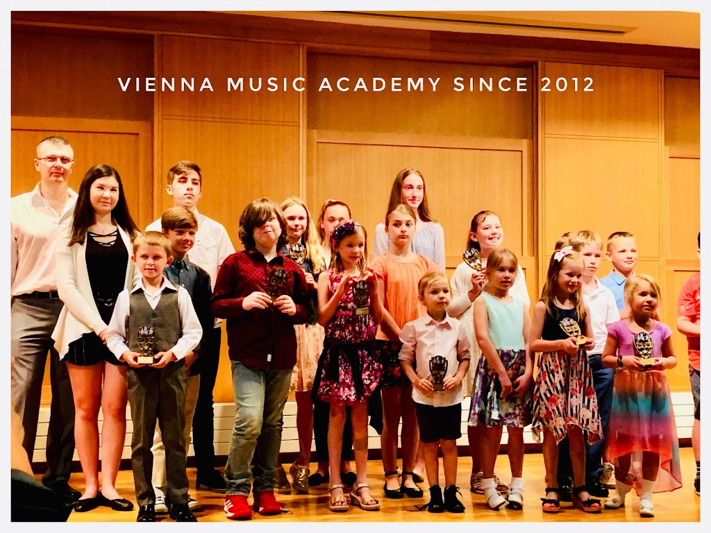 Vienna Music Academy | 215 W Thomas St, Arlington Heights, IL 60004, USA | Phone: (224) 772-4504