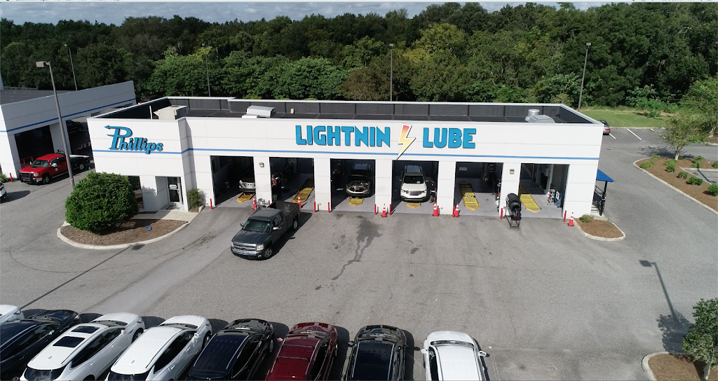 Lightnin Lube | 2160 US-441 #27, Fruitland Park, FL 34731, USA | Phone: (352) 728-1212