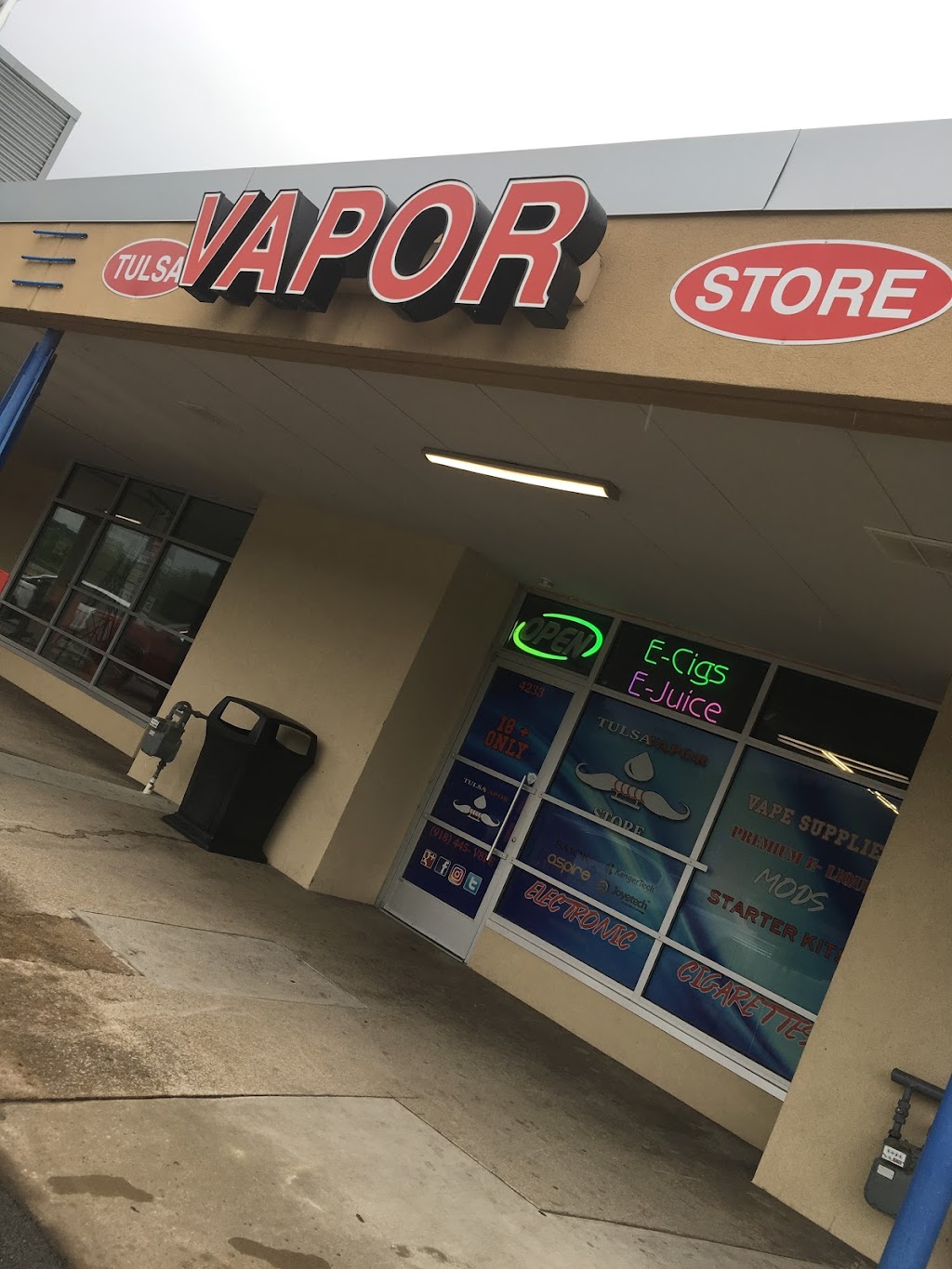 Tulsa Vapor Store | 4233 Southwest Blvd, Tulsa, OK 74107, USA | Phone: (918) 445-8873