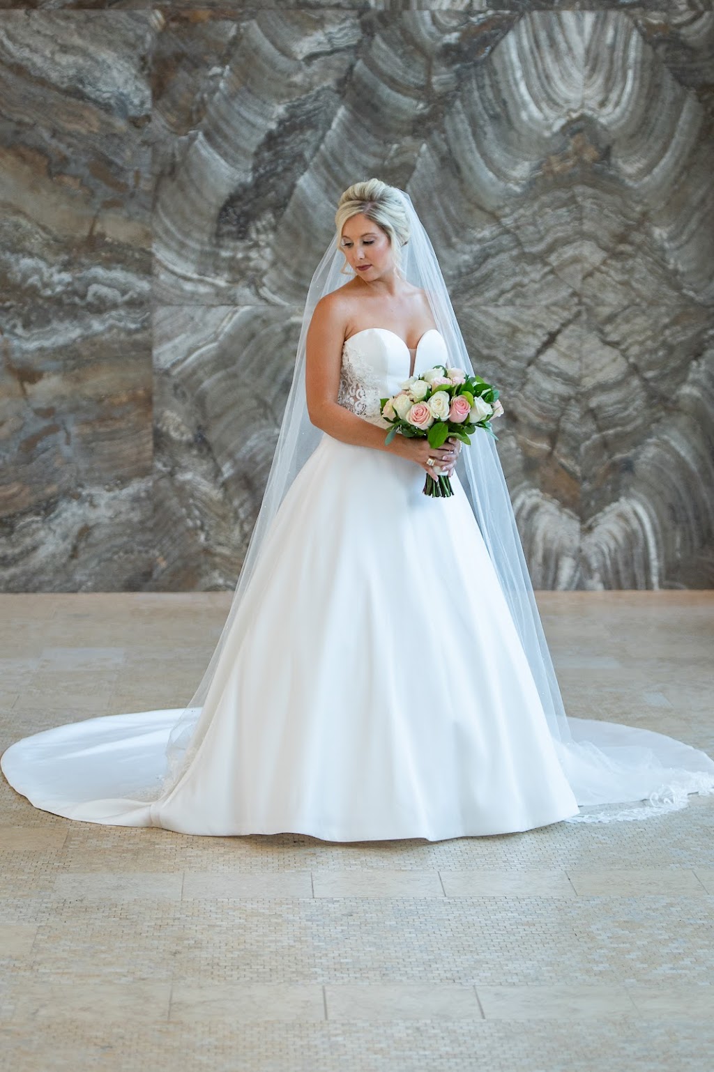 White Traditions Bridal House | 827 N 2nd St, St Charles, MO 63301, USA | Phone: (636) 939-6005