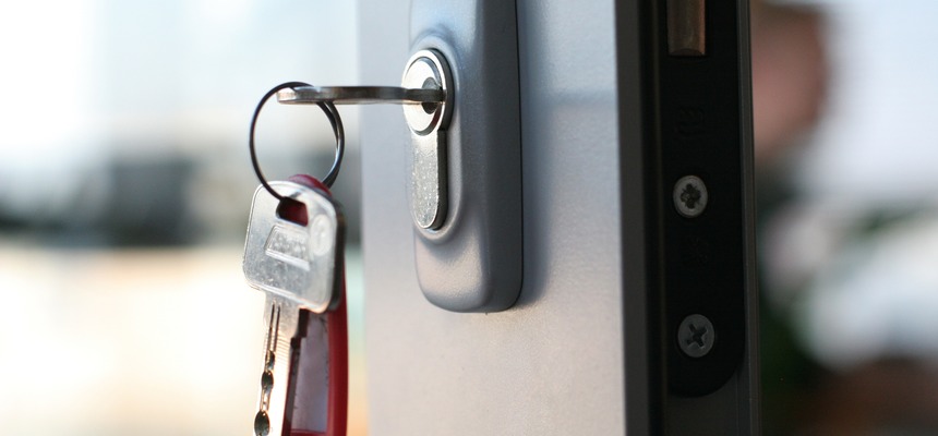 Jesse Lock & Locksmith | 1500 Reisterstown Rd, Pikesville, MD 21208, USA | Phone: (410) 834-3867