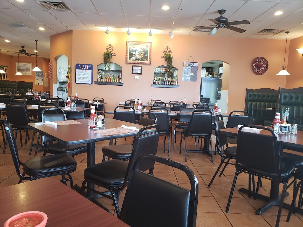 La Quesadilla Mexican Grill | 10033 Wicker Ave #13, St John, IN 46373, USA | Phone: (219) 365-7357