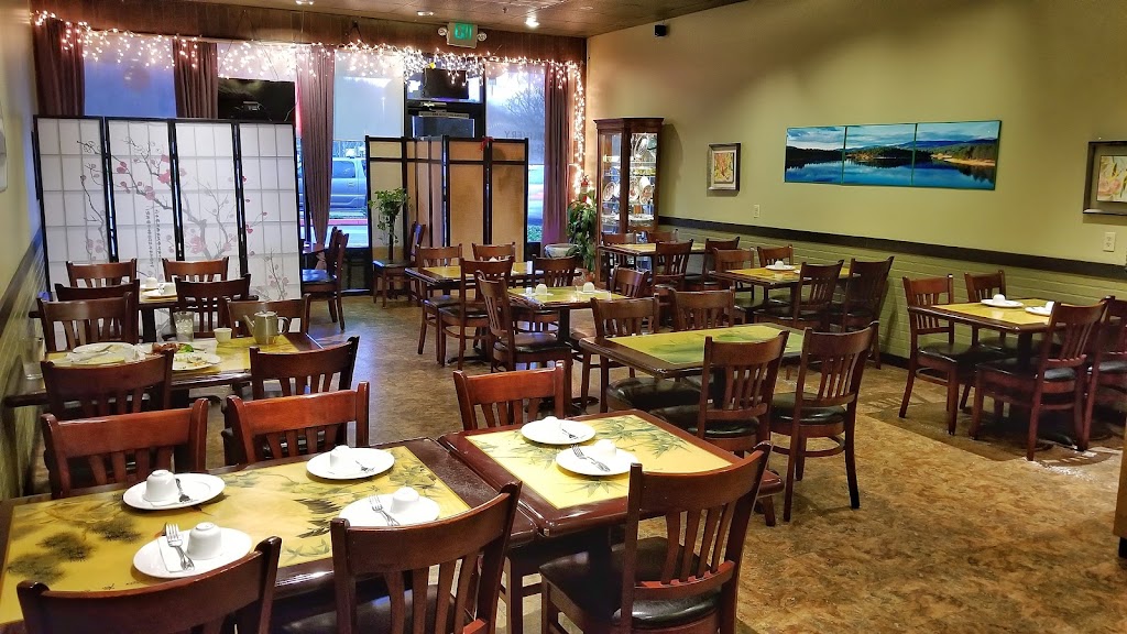 J&J Chinese Restaurant | 1025 NW Gilman Blvd E-8, Issaquah, WA 98027, USA | Phone: (425) 391-9888