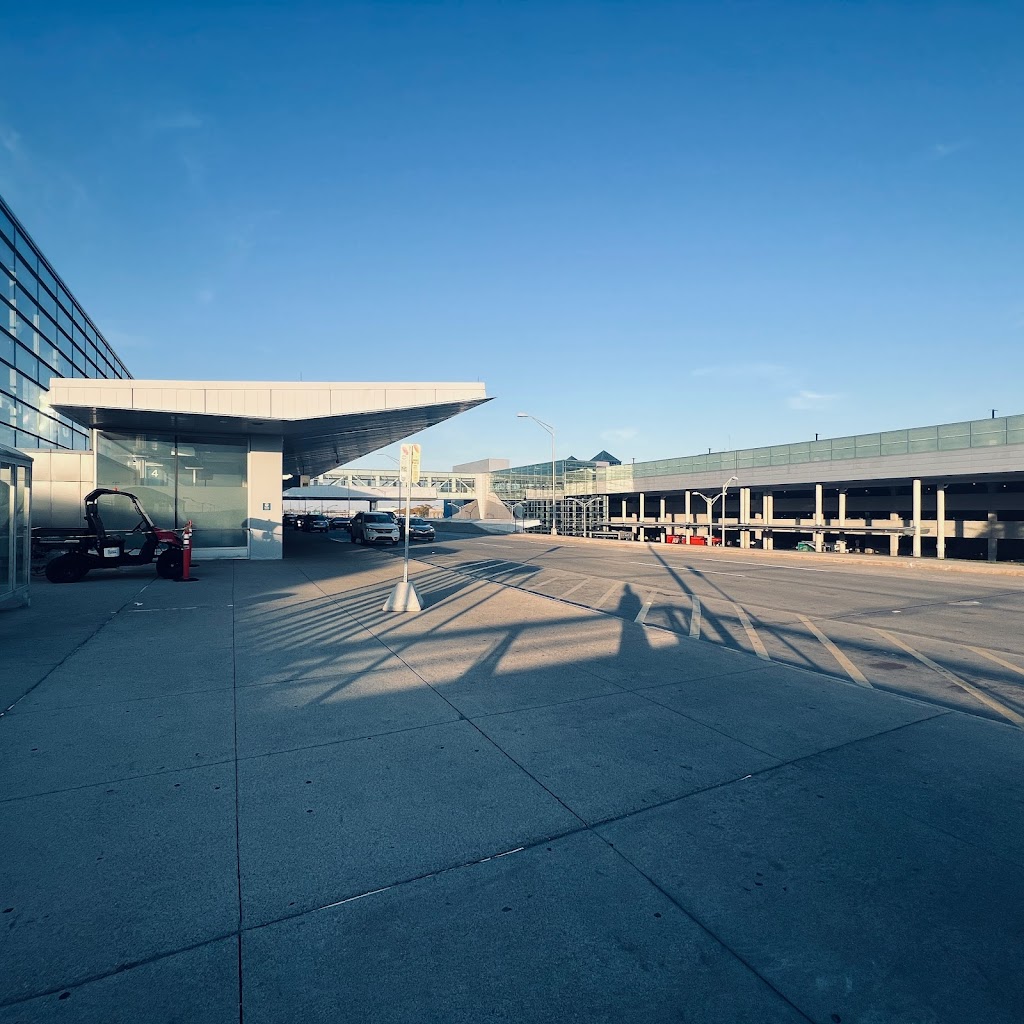 Detroit Metropolitan Wayne County Airport | Romulus, MI 48242, USA | Phone: (734) 247-7678