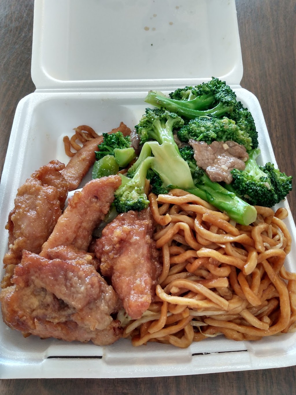 Galt China Express | 1061 C St #130, Galt, CA 95632 | Phone: (209) 912-4270