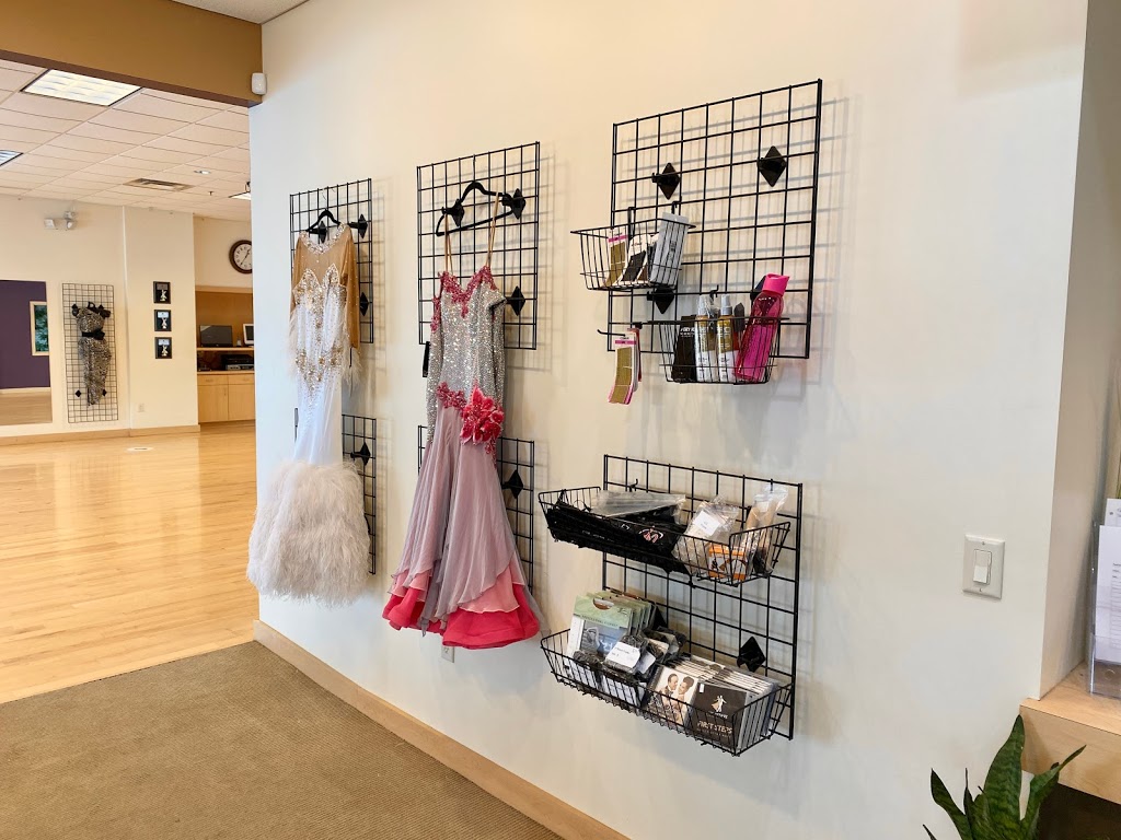 Fred Astaire Dance Studios - Menomonee Falls | N87W17317 Main St, Menomonee Falls, WI 53051, USA | Phone: (262) 251-2000