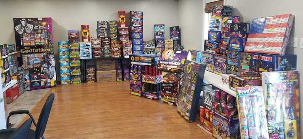 621 Fireworks LLC | 39275 LA-621, Gonzales, LA 70737, USA | Phone: (225) 715-9106