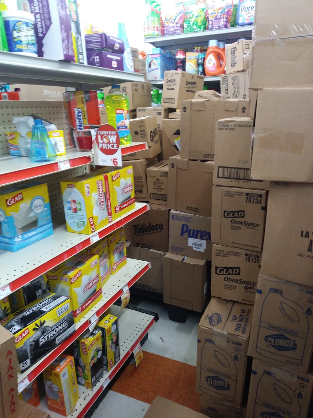 Family Dollar | 8765 Temple Terrace Hwy, Tampa, FL 33637, USA | Phone: (813) 462-4998