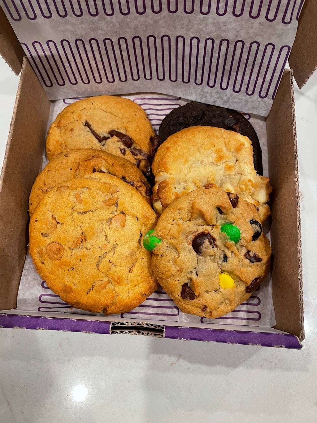 Insomnia Cookies | 1028 Amsterdam Ave, New York, NY 10025, USA | Phone: (917) 935-4257