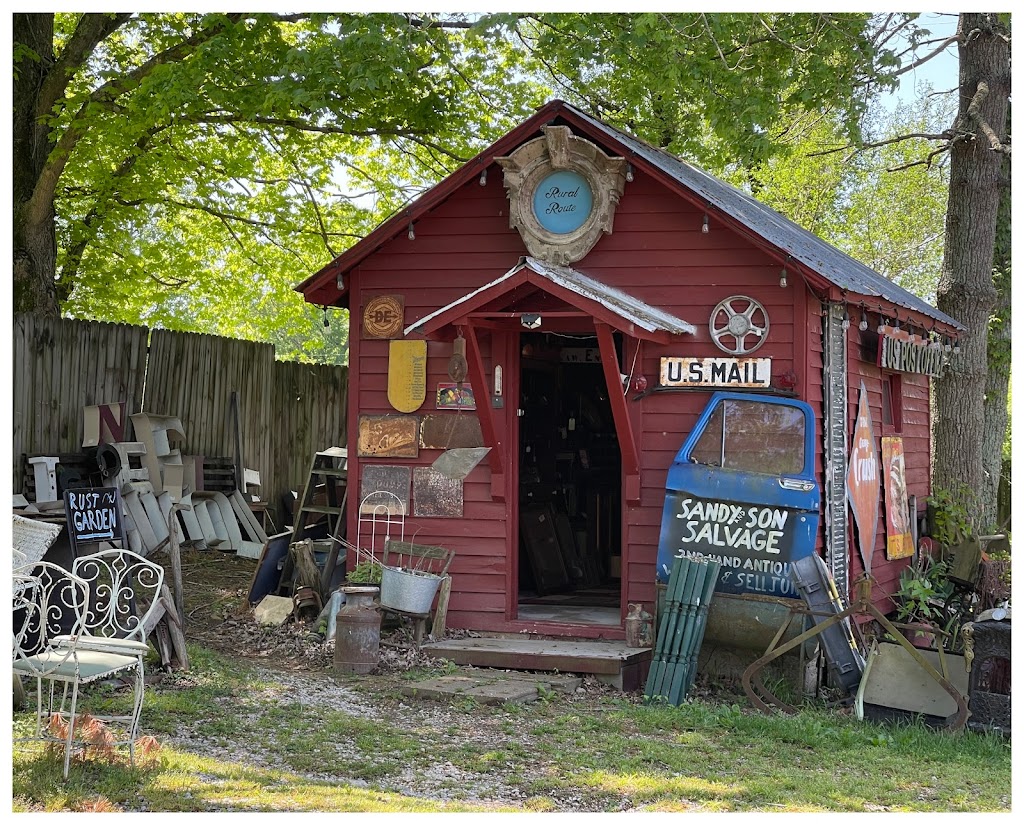 Carters Creek Station Antiques | 2984 Carters Creek Station Rd, Columbia, TN 38401, USA | Phone: (931) 486-0405