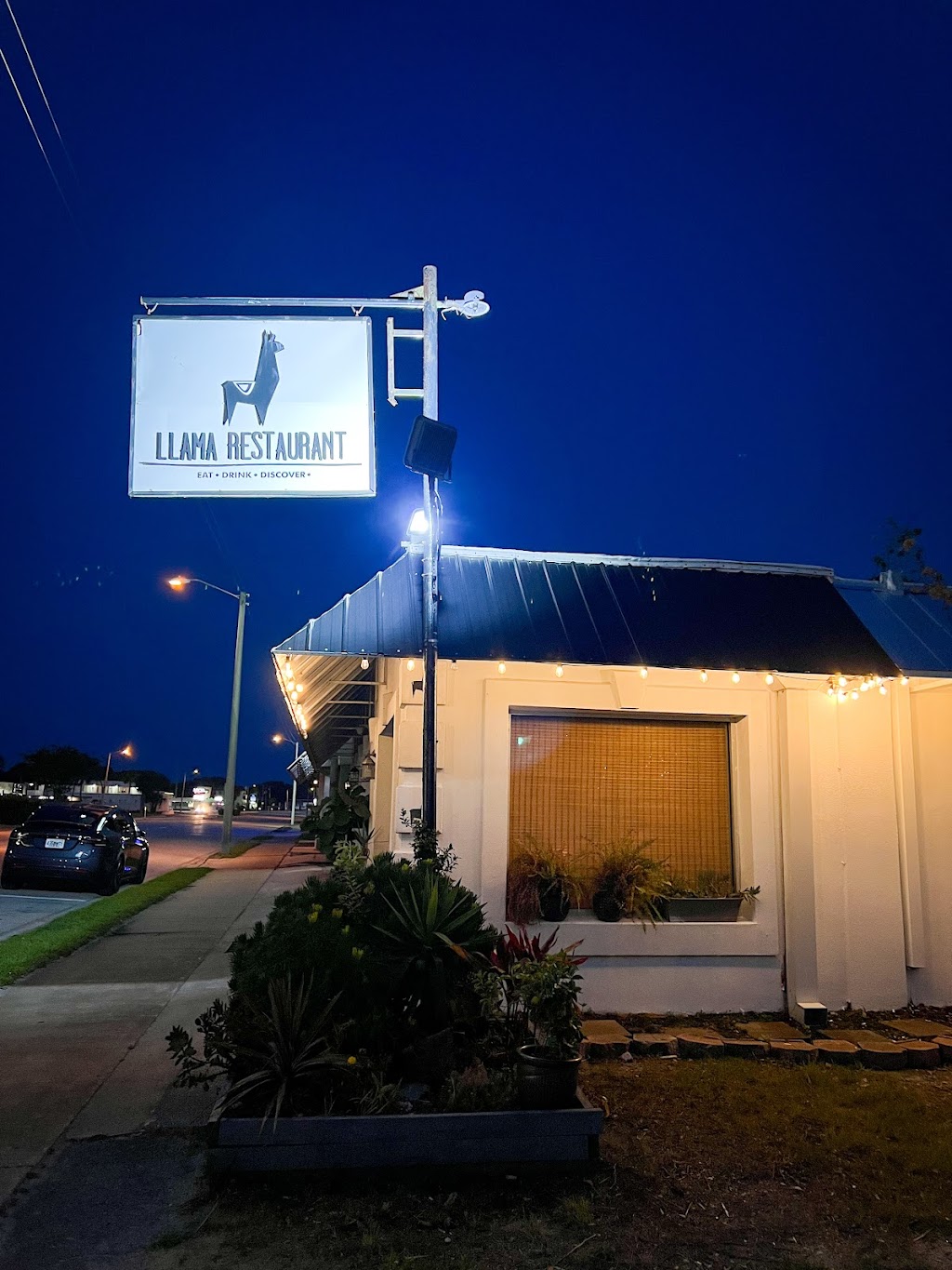 Llama Restaurant | 415 Anastasia Blvd, St. Augustine, FL 32080, USA | Phone: (904) 819-1760