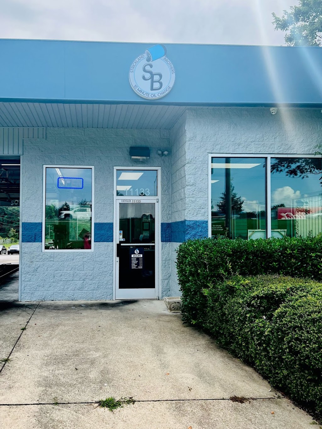 Strickland Brothers 10 Minute Oil Change | 11133 US-70 BUS, Clayton, NC 27520, USA | Phone: (984) 400-0287