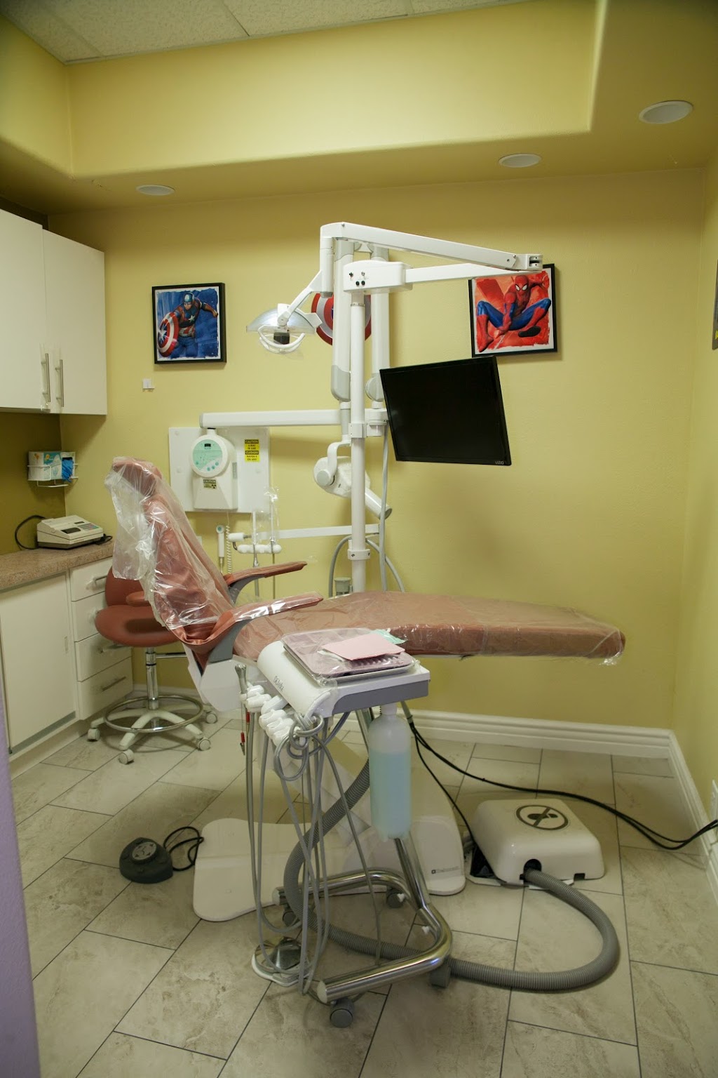 Yabar Dental | Photo 3 of 10 | Address: 675 E Grand Blvd #104, Corona, CA 92879, USA | Phone: (951) 272-1233