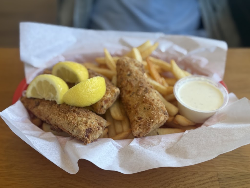 Zeldas on the beach | 203 Esplanade, Capitola, CA 95010, USA | Phone: (831) 475-4900