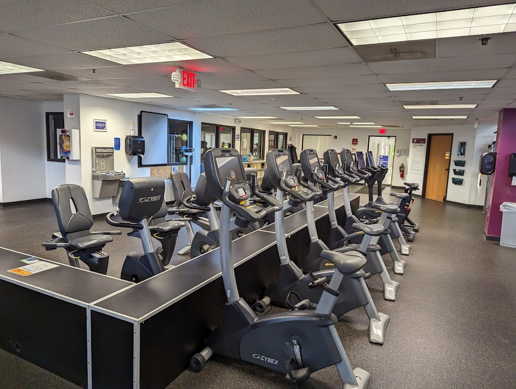 Buehler YMCA | 1400 W Northwest Hwy, Palatine, IL 60067, USA | Phone: (847) 359-2400