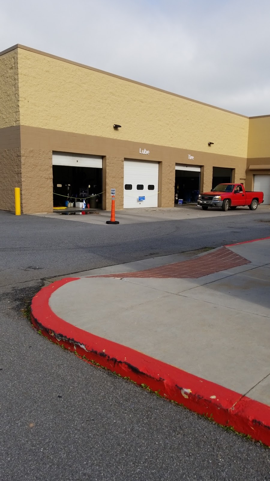 Walmart Auto Care Centers | 101 Market Pl Blvd, Cartersville, GA 30121, USA | Phone: (770) 382-5236