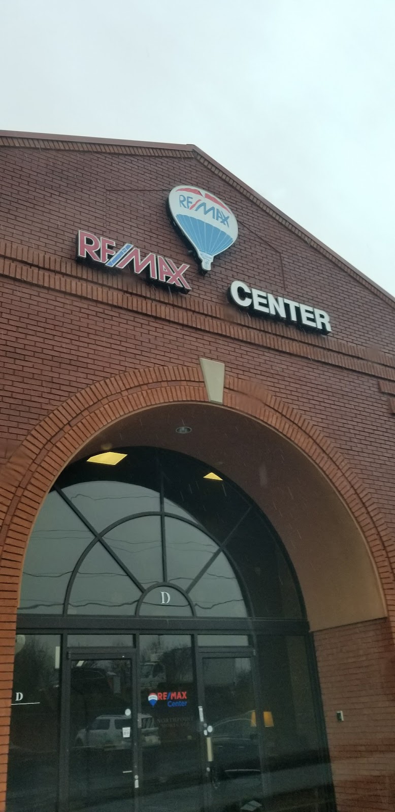 RE/MAX Center | 1140 Old Peachtree Rd NW Suite D, Duluth, GA 30097, USA | Phone: (770) 932-1234