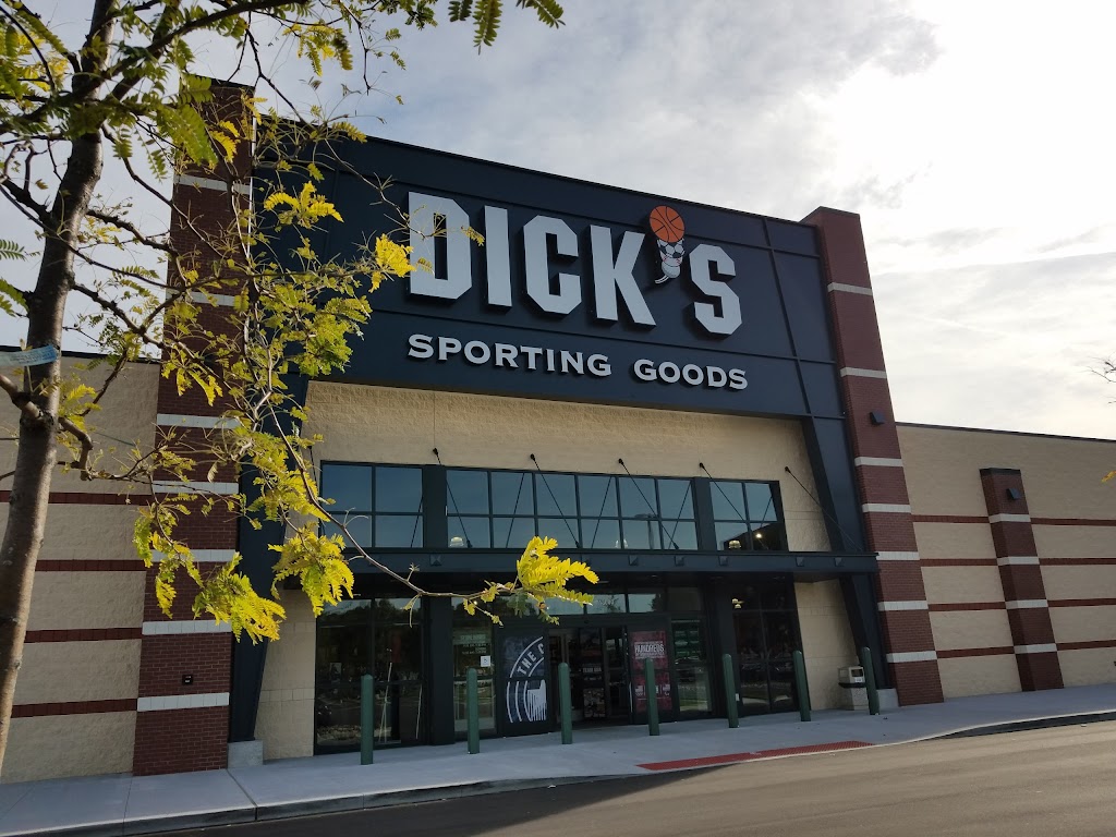DICKS Sporting Goods | 13000 Hall Rd, Sterling Heights, MI 48313, USA | Phone: (586) 884-0200