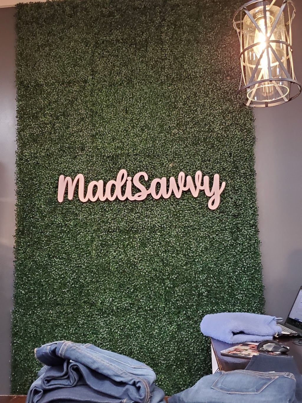 Madi Savvy Boutique | 8324 Bell Creek Rd Suite #800, Mechanicsville, VA 23116 | Phone: (804) 746-7467