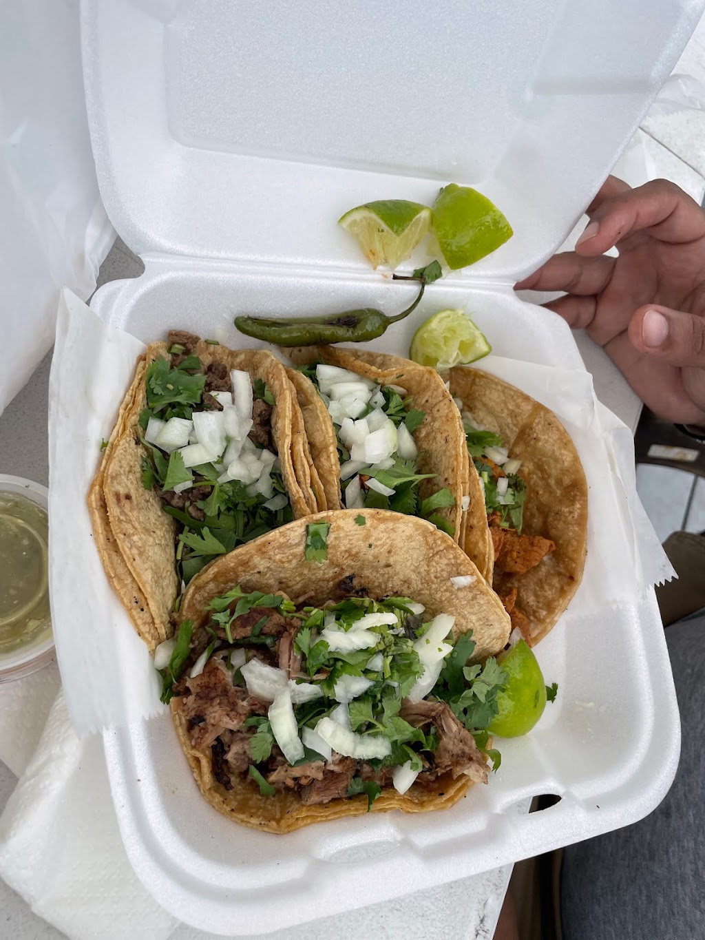 Happy Taco Feliz | 12553 N Main St, Jacksonville, FL 32218, USA | Phone: (904) 415-7689