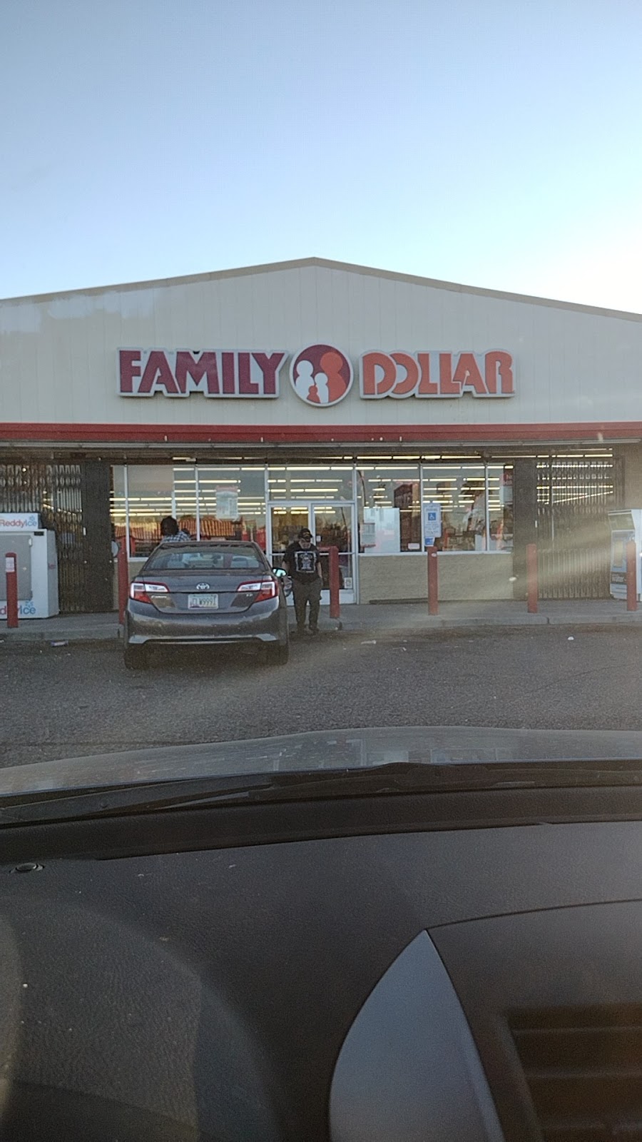 Family Dollar | 1831 E McDowell Rd, Phoenix, AZ 85006, USA | Phone: (520) 333-6483