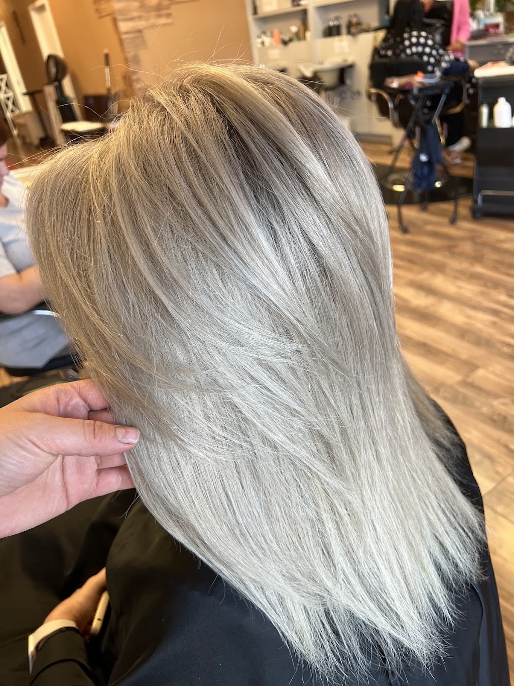 J & S Hair Design | 4005 Manzanita Ave #8, Carmichael, CA 95608, USA | Phone: (916) 485-1377