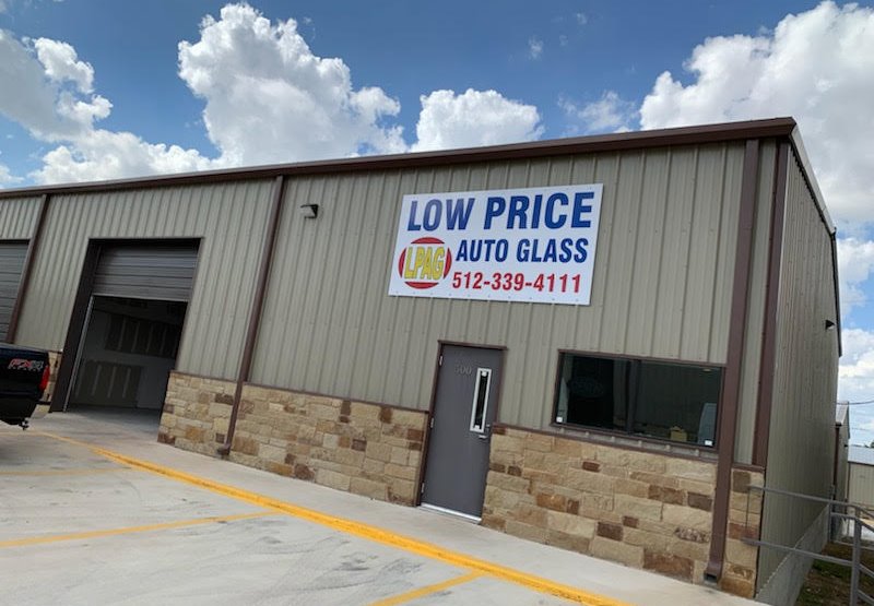 Low Price Auto Glass of Hutto | 600 Lemens Ave Suite 500, Hutto, TX 78634, USA | Phone: (512) 339-4111