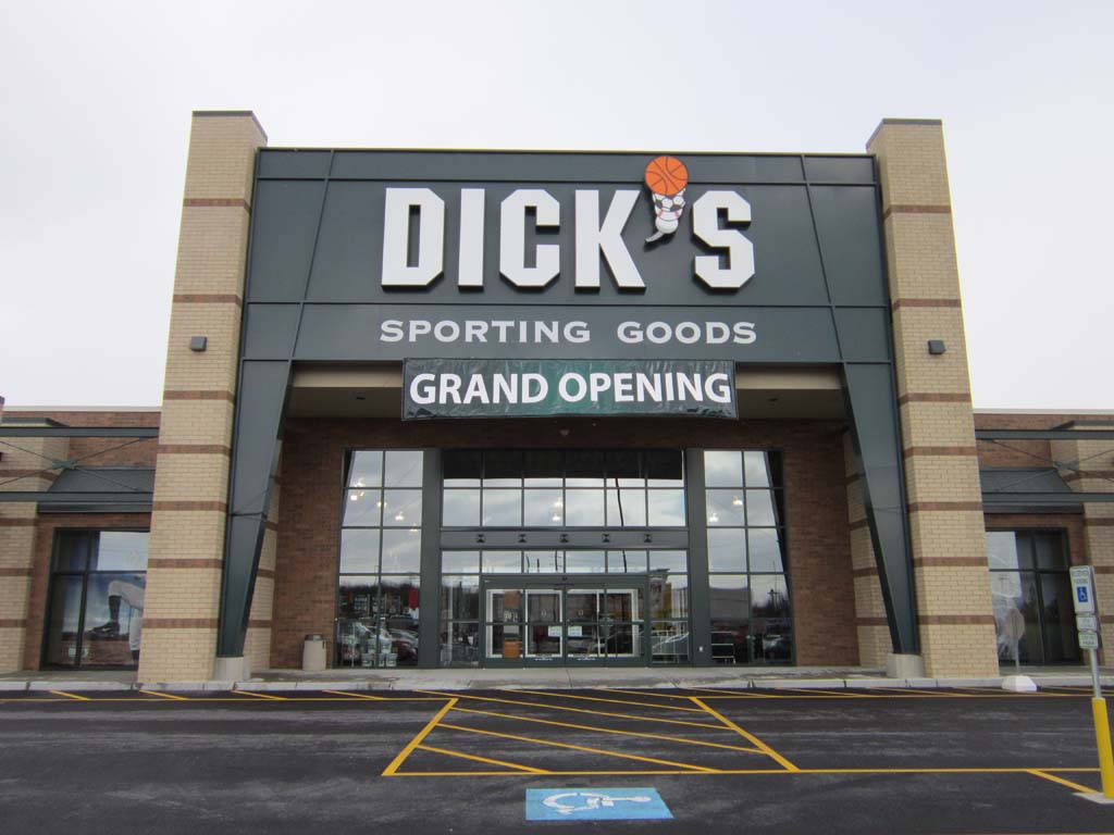 DICKS Sporting Goods | 550 Boardman Poland Rd, Youngstown, OH 44514, USA | Phone: (330) 629-6871