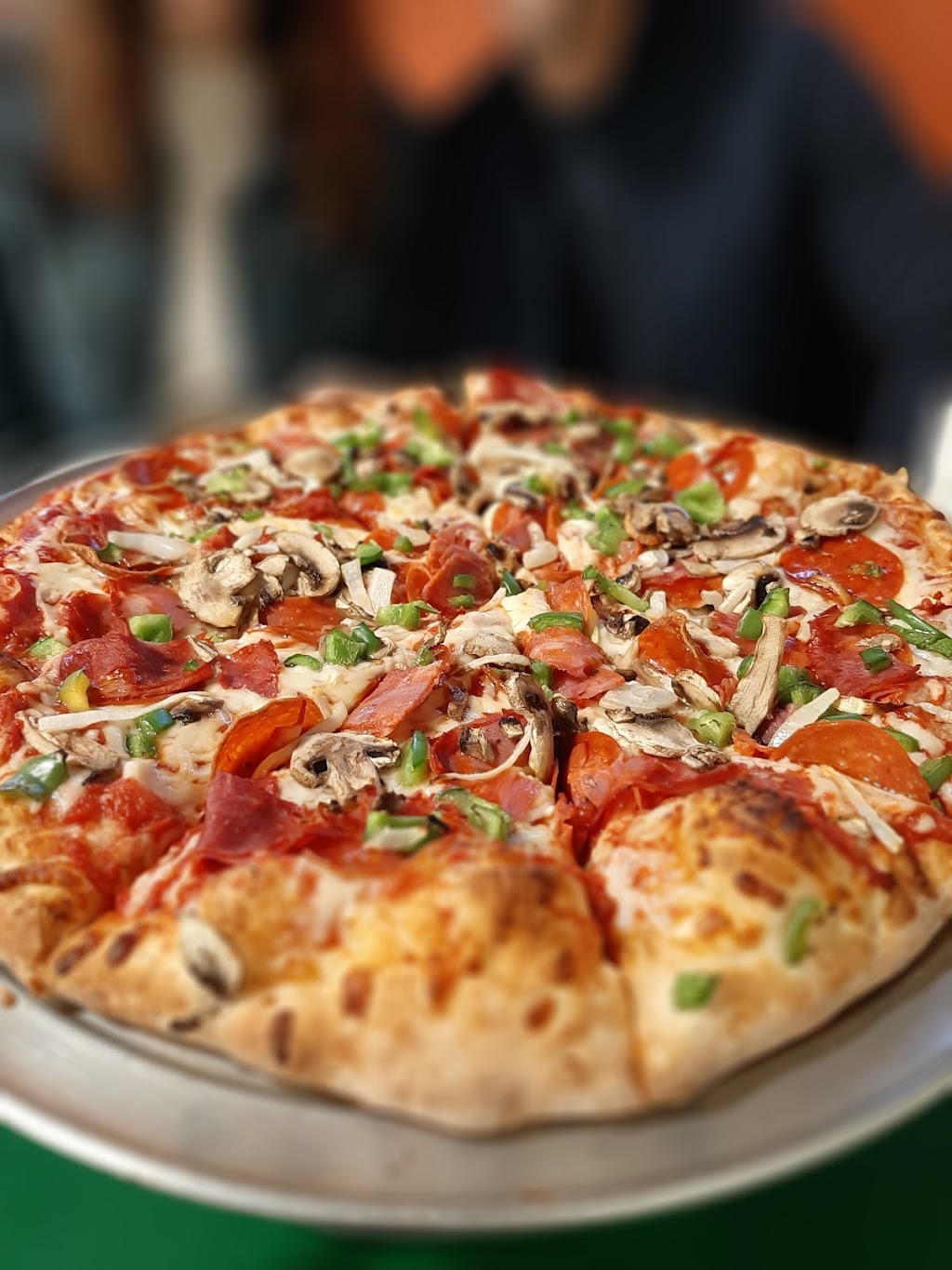 Adrians Pizza | 605 Thompson Run Rd, Pittsburgh, PA 15237, USA | Phone: (412) 486-0101