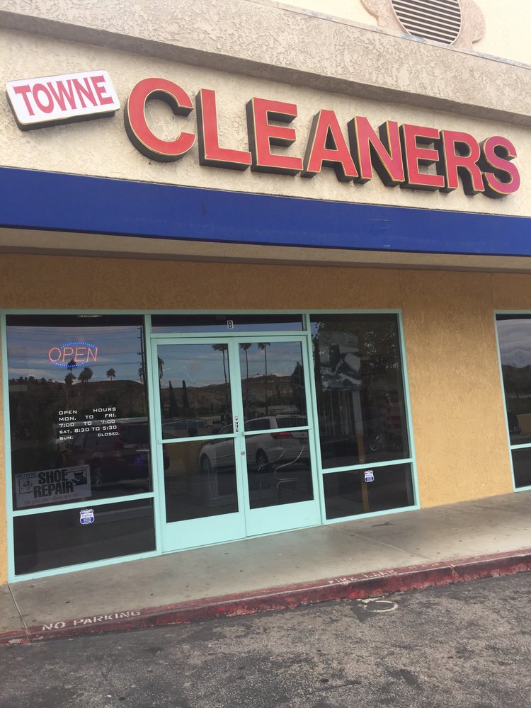 Towne Cleaners | 26972 Rainbow Glen Dr, Canyon Country, CA 91351, USA | Phone: (661) 250-1542