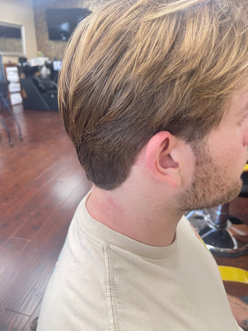 Farahs Beauty Salon | 8344 Topanga Canyon Blvd, Canoga Park, CA 91304, USA | Phone: (818) 702-0354 Farahs Beauty Salon | 8344 Topanga Canyon Blvd, Canoga Park, CA 91304, USA | Phone: (818) 702-0354