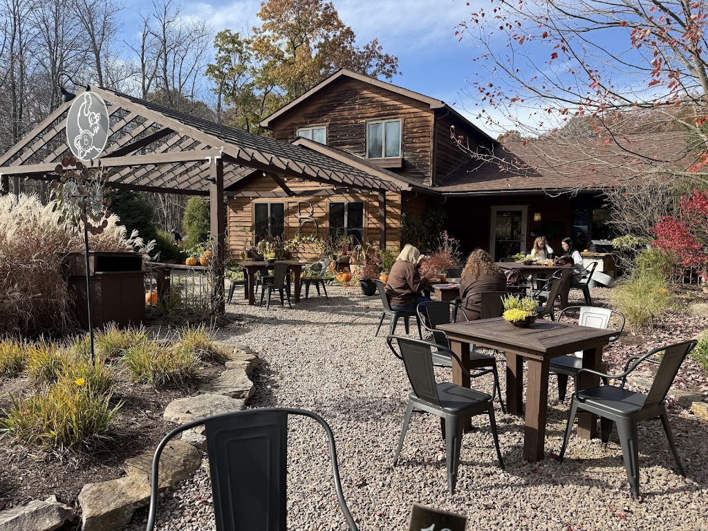 Bittersweet Cafe | 205 Farmington-Ohiopyle Rd, Farmington, PA 15437, USA | Phone: (724) 329-4411