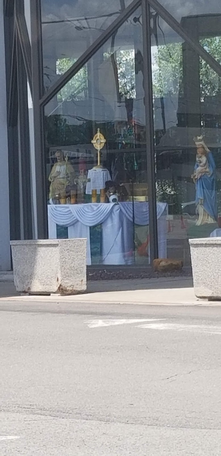 Archangel Gabriel Parish (St. Malachy Church) | 343 Forest Grove Rd, Coraopolis, PA 15108, USA | Phone: (412) 787-2140
