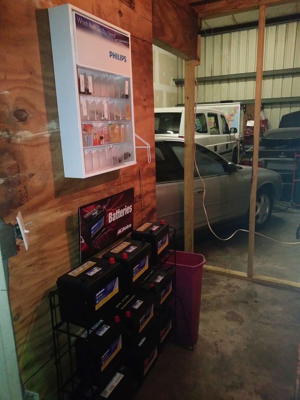 Babs Mechanic LLC | 5629 3rd St W, Bradenton, FL 34207 | Phone: (941) 254-4838