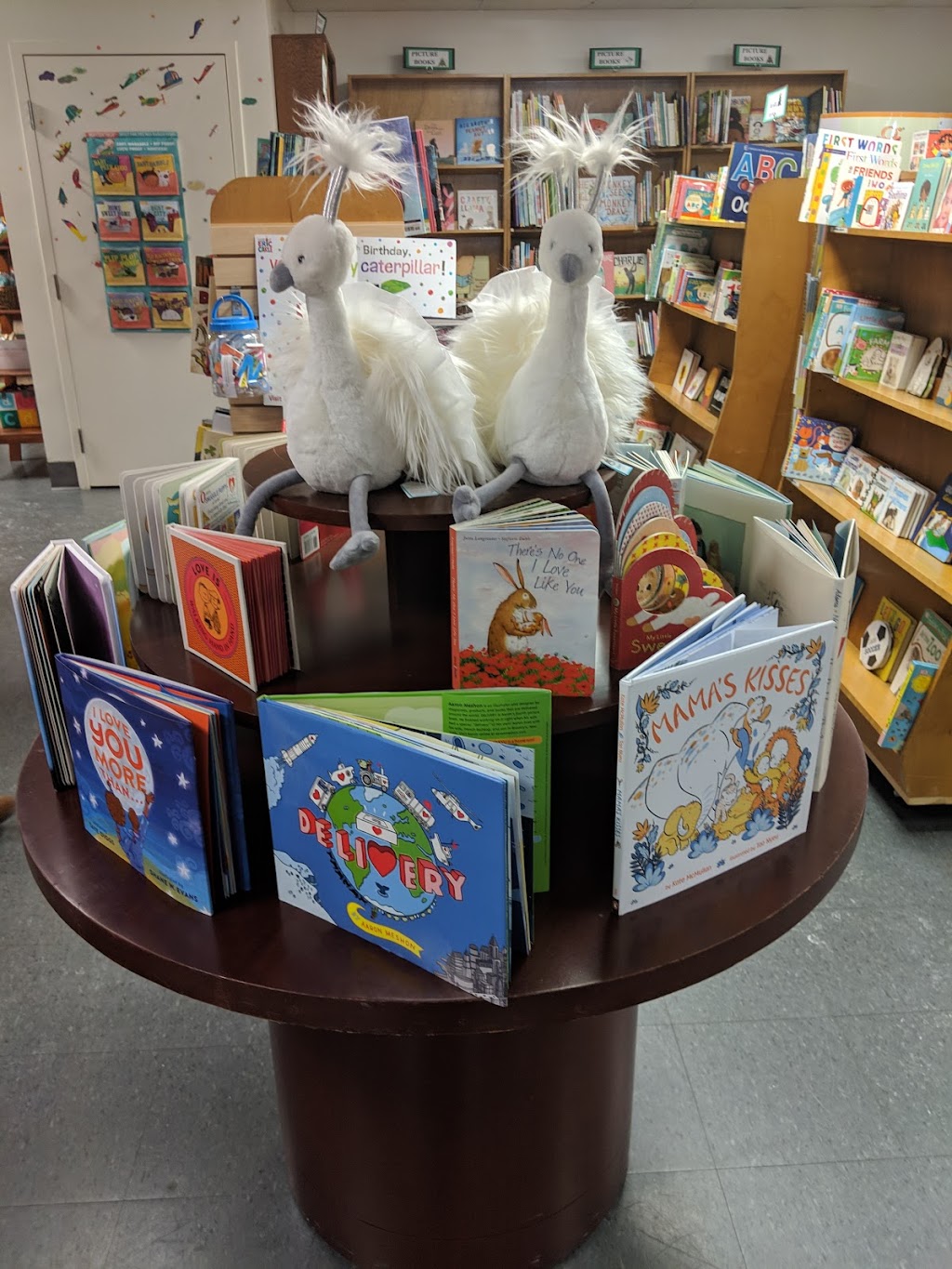 Hooray for Books! | 1555 King St, Alexandria, VA 22314, USA | Phone: (703) 548-4092