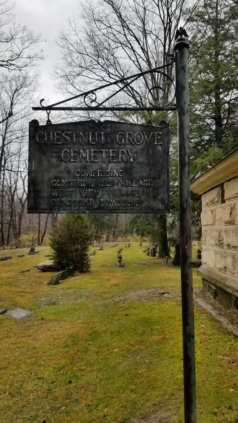 New Chestnut Grove Cemetery | 7789 Lewis Rd, Olmsted Falls, OH 44138, USA | Phone: (440) 235-1400