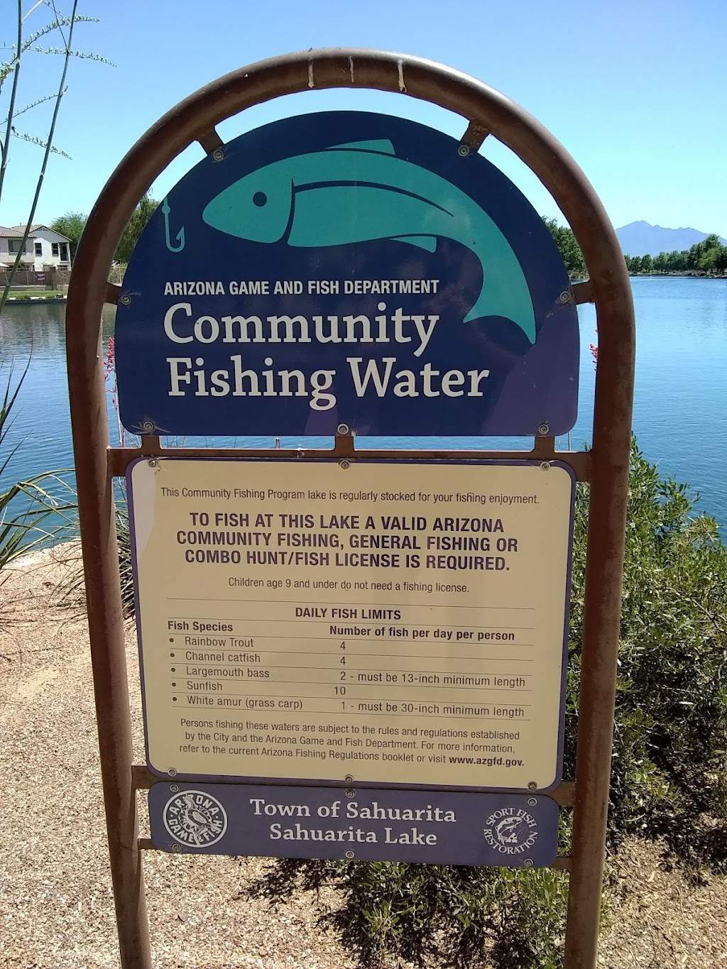 Sahuarita Lake Park Public Parking | 15468 S Rancho Sahuarita Blvd, Sahuarita, AZ 85629 | Phone: (520) 822-8896