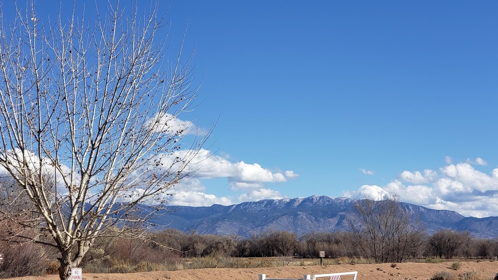 Rio Grande Nature Center State Park 2901 Candelaria Rd Nw Albuquerque Nm Usa