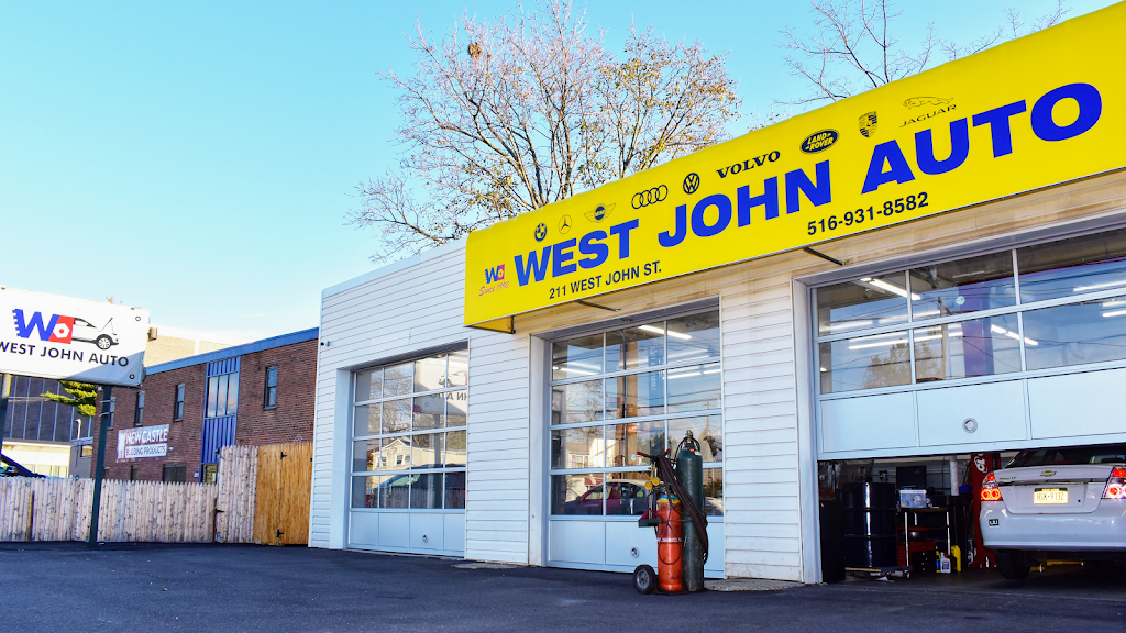 West John Auto 诚信车行(Since1990) | 285 W John St, Hicksville, NY 11801, USA | Phone: (516) 931-8582